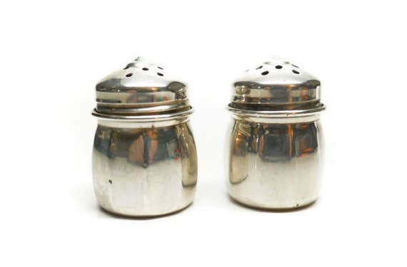 Brand - Salt and Pepper Set, 4 Ounces Salt and 1.25