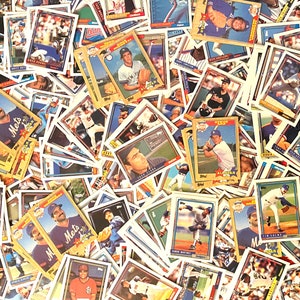 Vintage Major League 2 Pound Randomly Assorted Professional Trading Sports Cards Featuring Collectible 1980’s - 1990’s Era Full Color Design