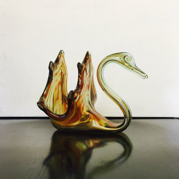 Vintage Trumpeting Swan Art Glass Upright Designer Table Napkin Holder Featuring Swirling Brown Style Finish With Elegant Detail