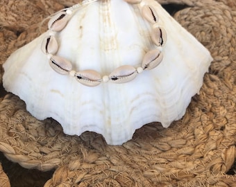 Cowrie Shell Anklet: Adjustable Boho Beach Jewelry