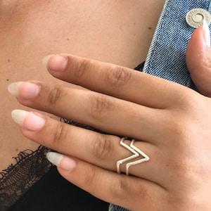V Ring|Dreieck Ring|Stackable Ring|Minimal Ring|Minimalist Ring|Filigraner Ring|Dreieck Silber Ring|Geometrischer Ring