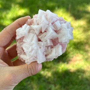 Pink Halit aus Searles Lake, Trona, Kalifornien, USA