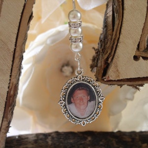 Memorial Photo Frame Ivory Pearl Bouquet Charm/Locket Charm/Vintage/Swarovski