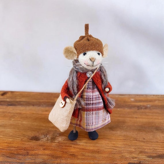 Needle Felted Mouse, Wool Mouse, Waldorf Animal, Miniature Animals, Mouse Art Doll,  Mouse Art Doll, Felted Sculpture, Tiny Mice, Gift Idea
