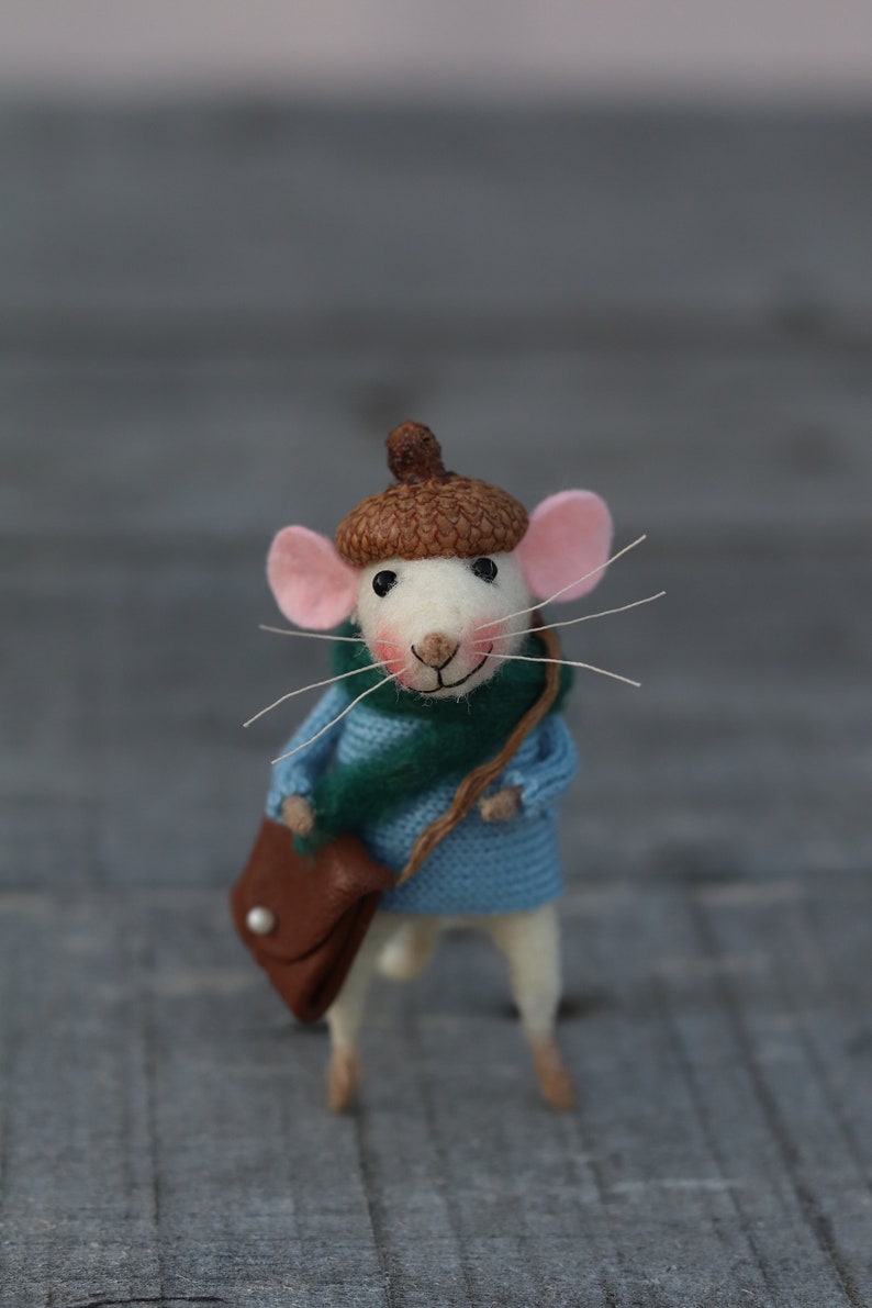 Needle Felted Animal, Miniature Animal, Felted Mouse, Felt Mice, Art Doll, Little Mouse, Birthday Gift, Cute Mouse, Fiber Arts, Home Decor image 5