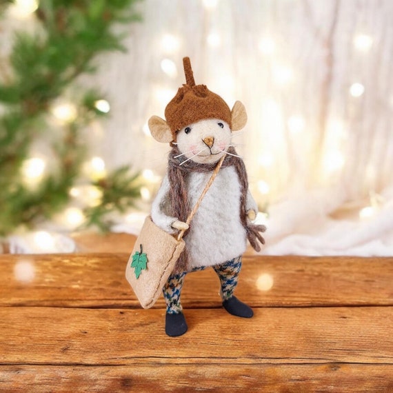 Knitting Mouse - Fairy Fae Handmade Needle Felt Decoration Knitting Mouse - Fairy Fae Handmade Needle Felt Decoration