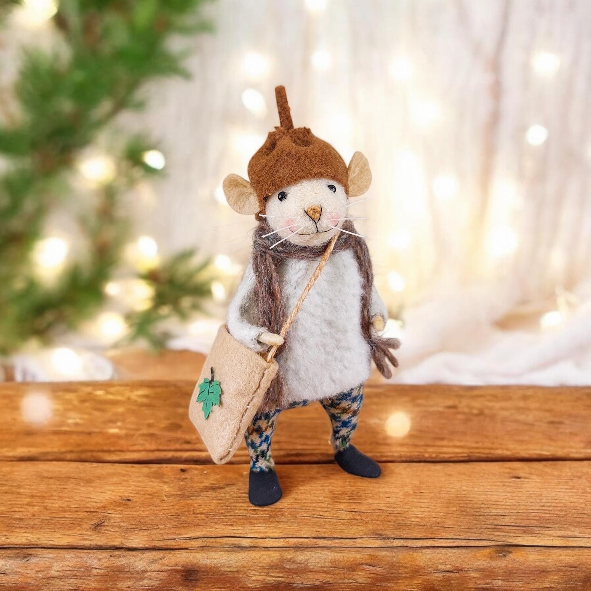 Reading Mouse - Fairy Fae Handmade Needle Felt Decoration Reading Mouse - Fairy Fae Handmade Needle Felt Decoration