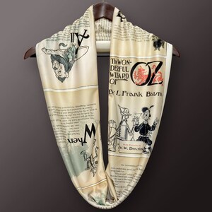 The Wonderful Wizard of Oz Infinity Scarf image 3