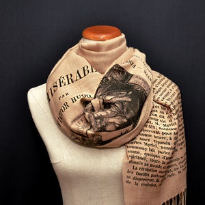 Les Misérables by Victor Hugo Shawl Scarf (French version)