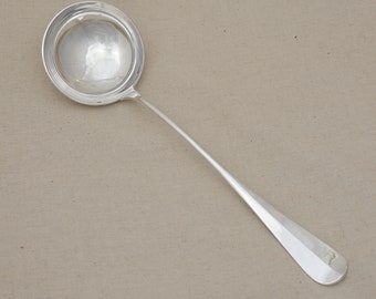 大幅値下げ❗️スープレードル　クリストフル　卓上の芸術　銀メッキ シルバーメタルスープレードル金細工師クリストフルモデルマルリー