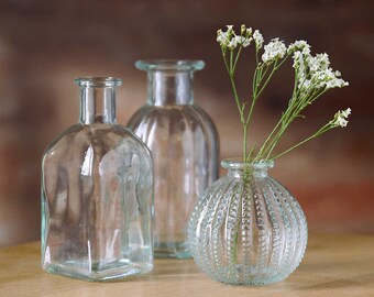 Dotty Onion Retro Ribbed Bud Vases | Wedding Flower Bottles | Glass Bud Vase For Flowers | Various Sizes | Set Of 3 Option | UK Florist