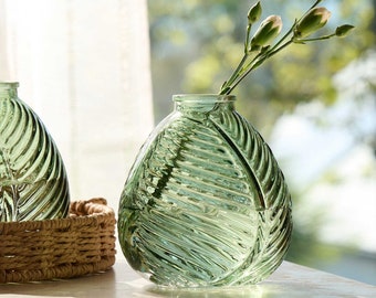 Green Leaf Patterned Glass Bud Vase: Table Decor