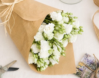 White Lisianthus Flowers | Long Lasting Flowers By Post