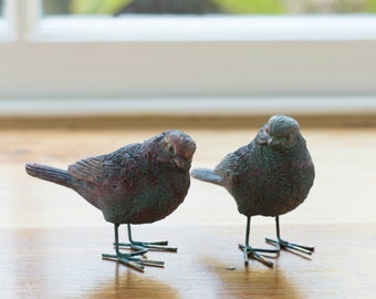 Décoration de jardin de style antique vintage Love Birds | Lot de 2 tourtereaux pour la maison ou le jardin | ornement de jardin | Emballage cadeau | Royaume-Uni