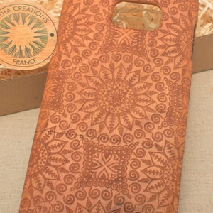 Twirling Mosaik Samsung Galaxy S10 S10e S9 S9+ S8 S8+ S7 Rand Ethno Blumen Orientalisch Geometrisch Holz Handytasche