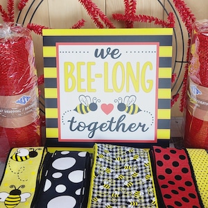 DIY Honey Bee Wreath Kit: &#39;We Bee-long Together&#39; Craft Project