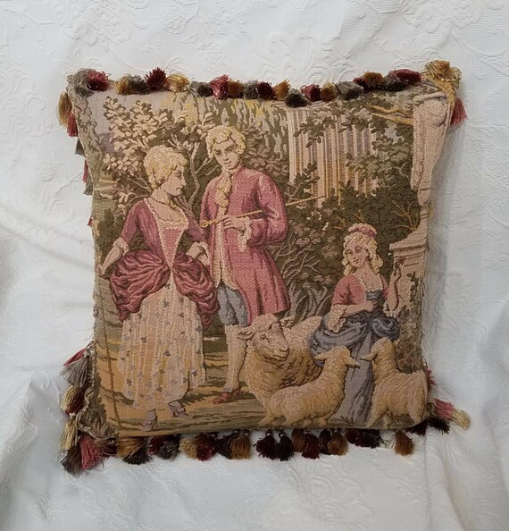 Tapestry pillow cheap