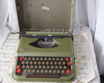 Vintage Antares Little Star Typewriter Made in Italy