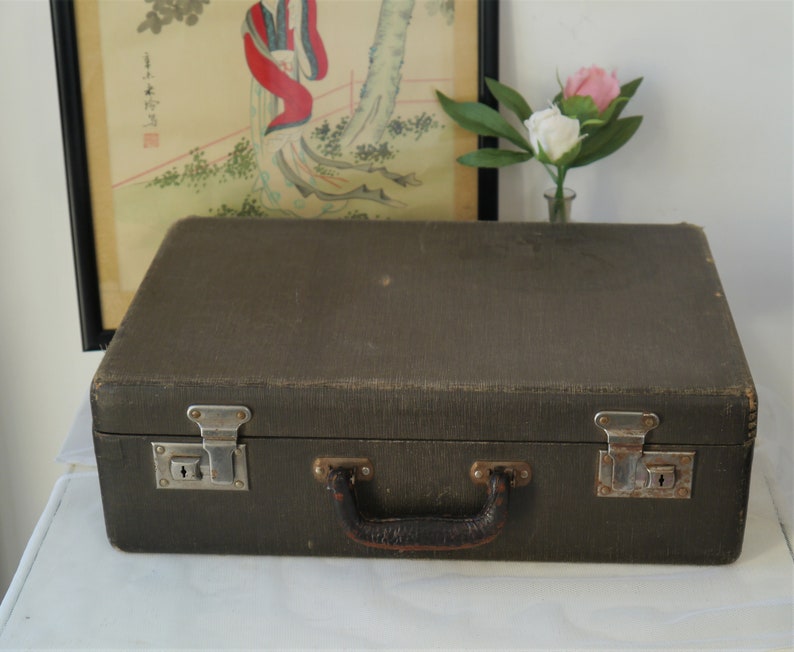 vintage luggage case