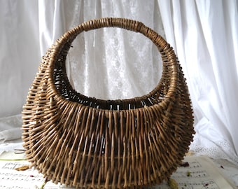 Small Vintage Willow Gondola Basket