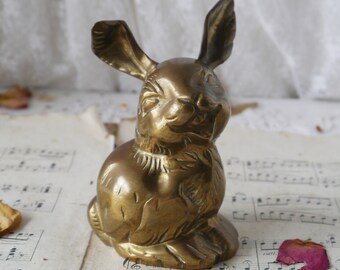 Happy Vintage Brass Rabbit
