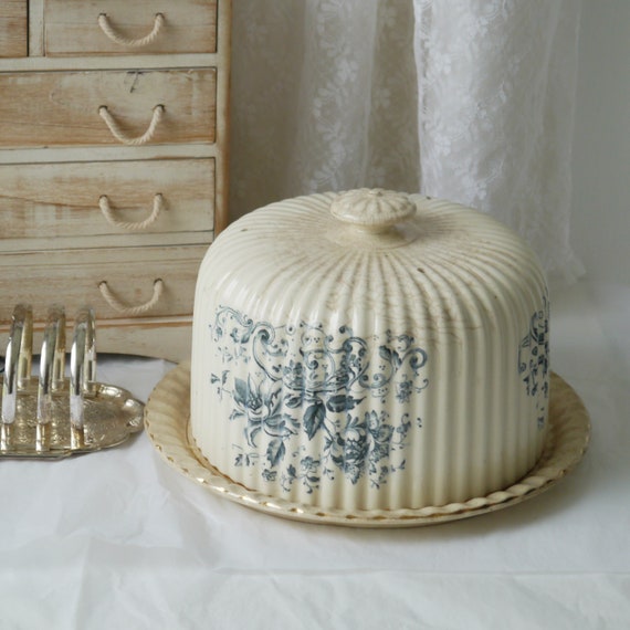 Vintage Blue and white Ceramic Dome with Plate