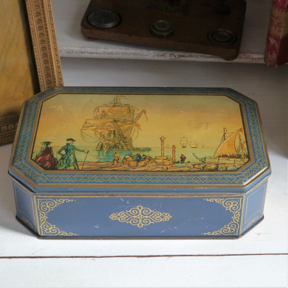Vintage tin, Blue and Gold Vintage Tin, Vintage Tin Painted with Old Ships, Vintage Toffee Tin, Vintage Biscuit Tin, Vintage Storage Tin