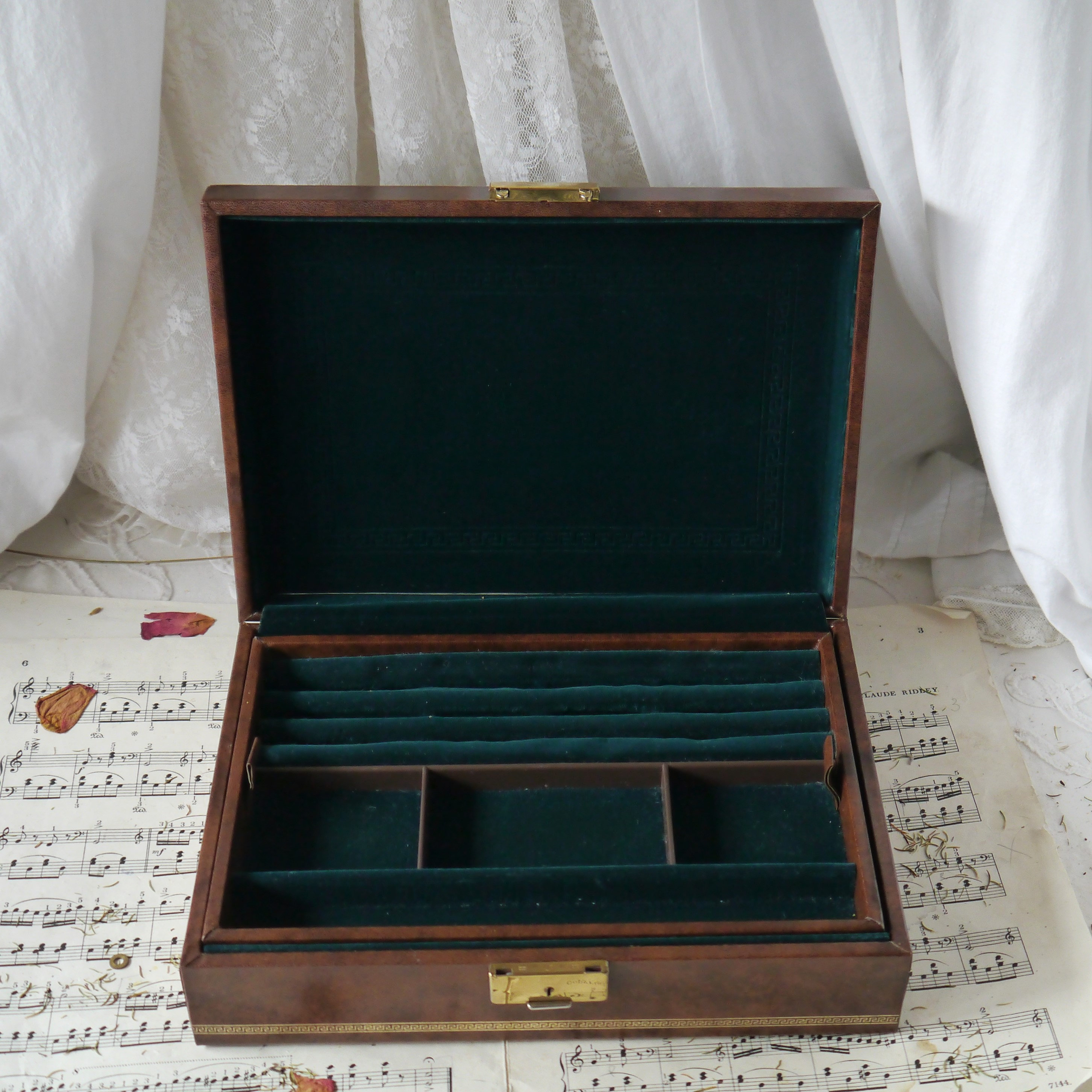 Wooden Glasses Case Mini Jewelry Oak Box Little Things Box -  Sweden