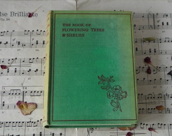 Het boek met bloeiende bomen en struiken door Stanley B. Whitehead