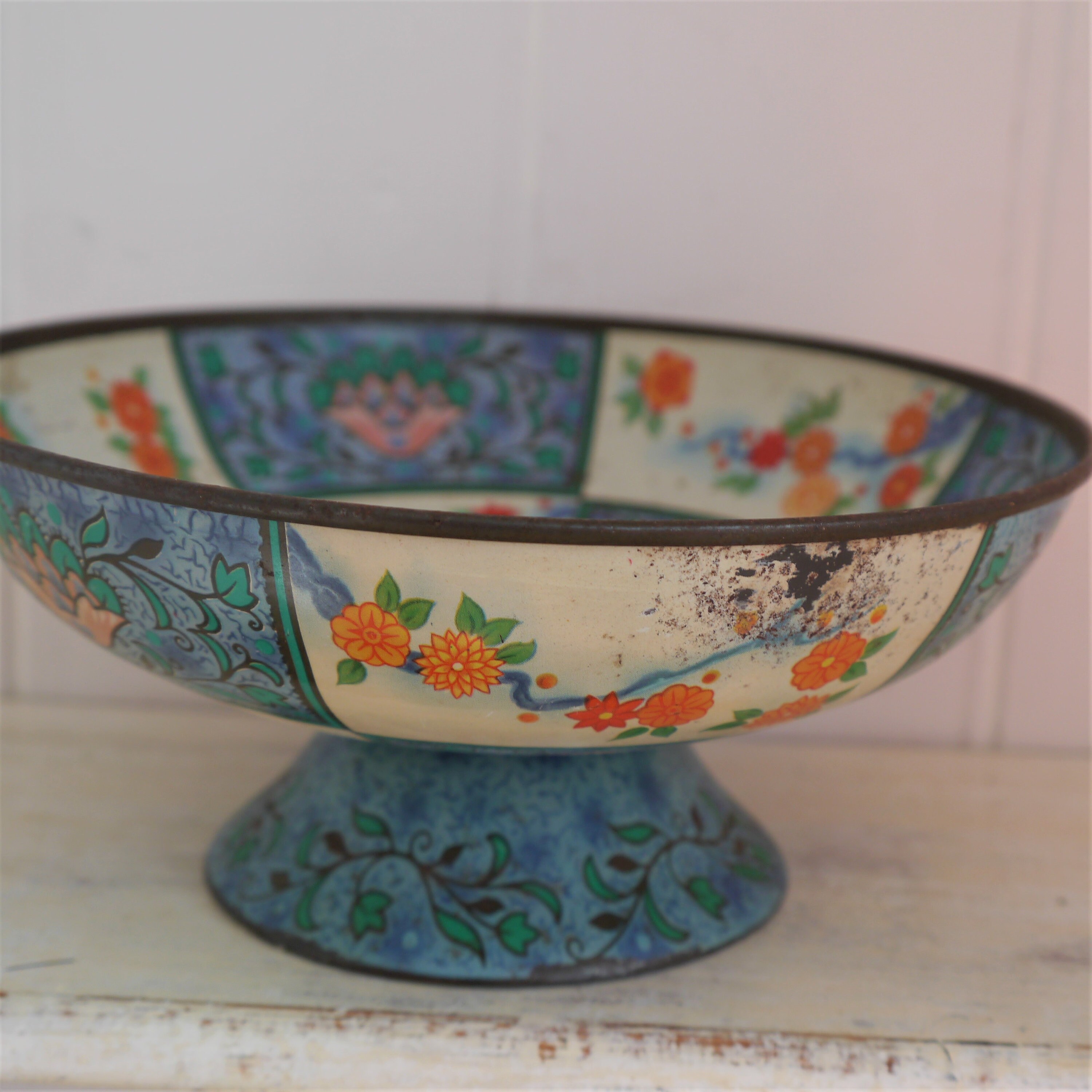 Vintage Decorative Enamel Bowl Etsy