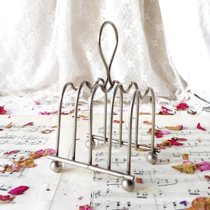Footed Vintage Metal Toast Rack