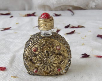 Mini Vintage Perfume Bottle Encased in Gold Tone Decorative Wire