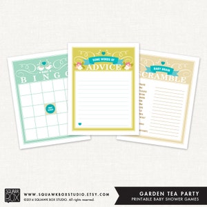 Può includere: Tre schede di gioco per baby shower stampabili con un tema di garden tea party. Le schede sono verdi, gialle e beige con accenti blu e rosa. La prima scheda è una scheda di bingo con le parole "Baby Bingo". La seconda scheda è una scheda "Alcune parole di consiglio". La terza scheda è una scheda "Baby Brain Scramble" con un elenco di parole da decifrare.