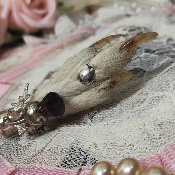 Rabbit Brooch - Etsy UK