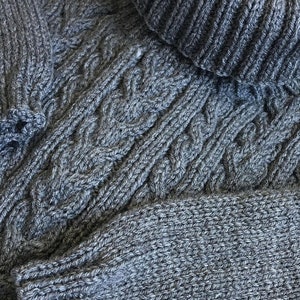 Grey men's sweater. Hand knitted men's sweater. Christmas gift idea for him. Made to order. Unisex sweater image 2