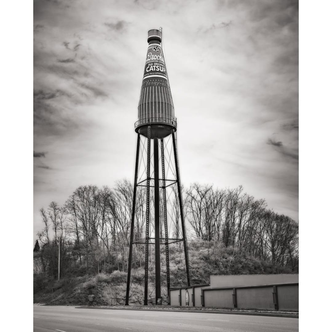 World's Largest Catsup Bottle
