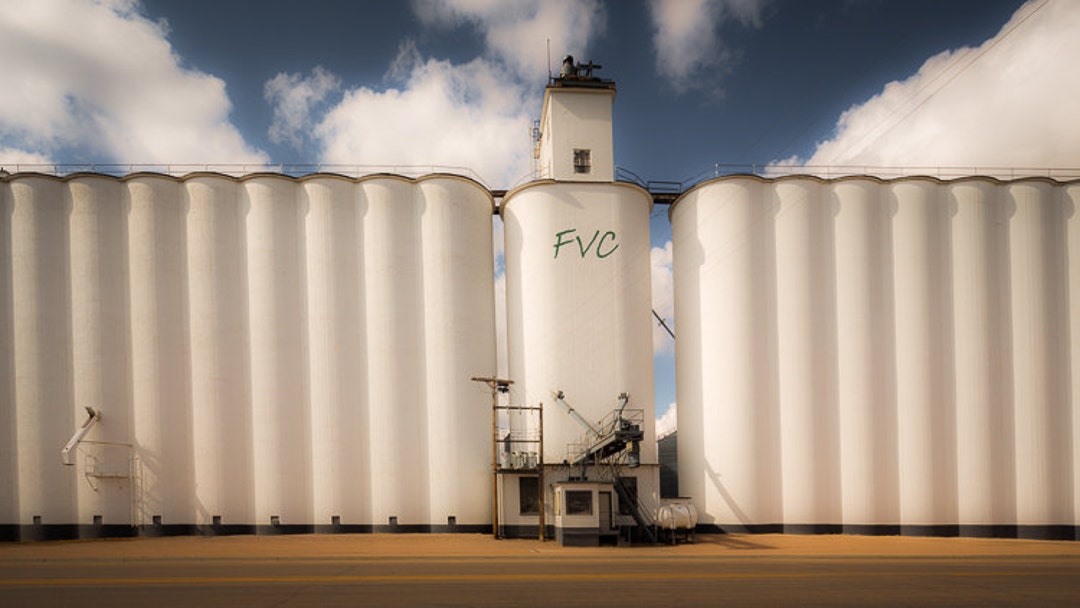 Grain Elevators, Chappell, Nebraska Etsy