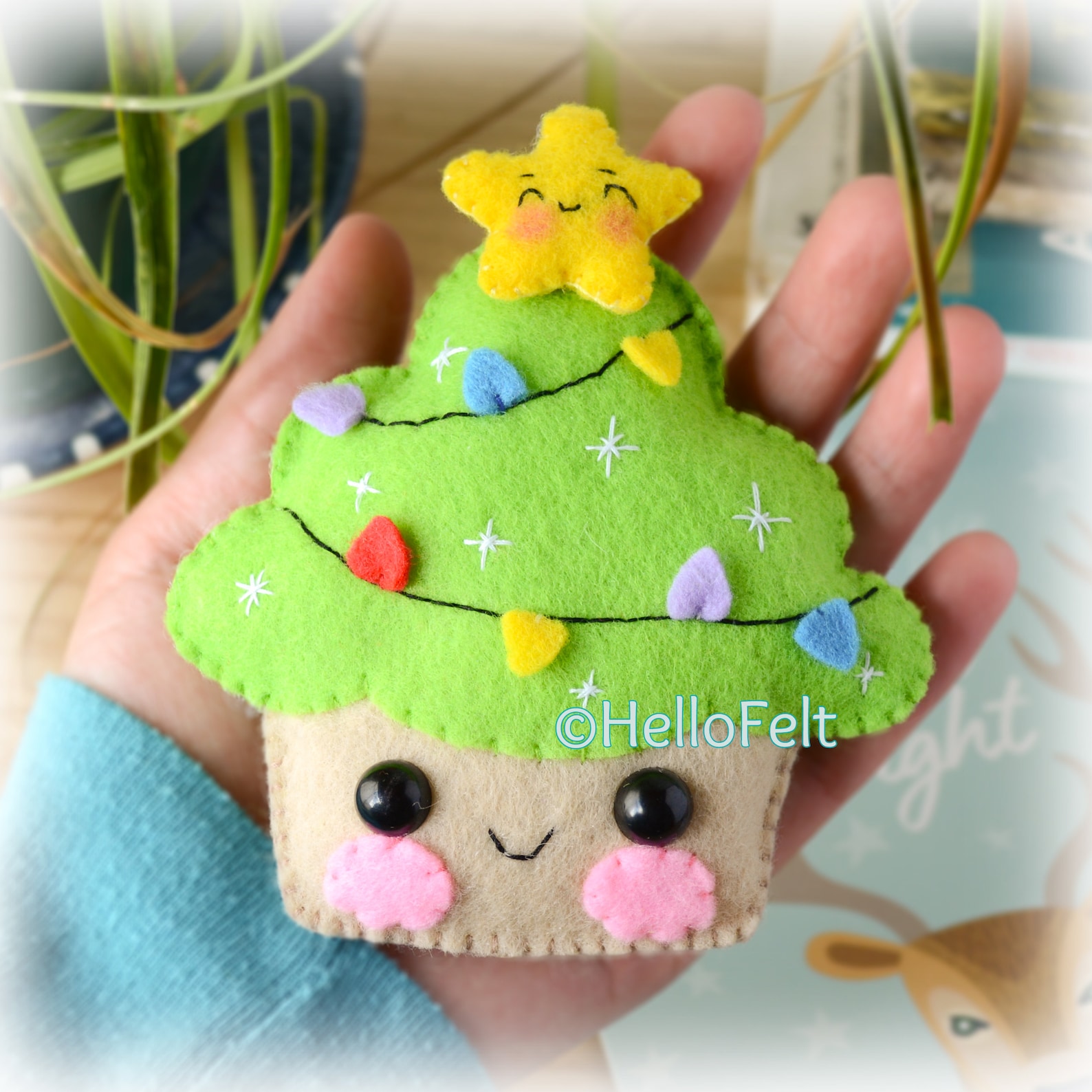 PDF PATTERN: Cute Christmas Cupcake. Felt Christmas Ornaments Pattern ...