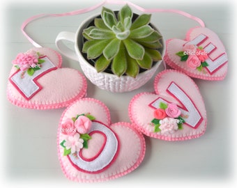 PDF PATTERN: Love Garland, Tutorial and Pattern. Felt Garland. Felt PDF pattern.