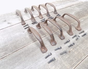 Midwest Craft House Cast Iron Rustic Drawer Pull – 5 1/4" Long – Brown Finish With Screws