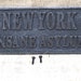 Serratura In Ghisa Funzionante New York Insane Asylum - Con 2 Chiavi Finitura Anticata Serratura In Ghisa Funzionante New York Insane Asylum - Con 2 Chiavi Finitura Anticata