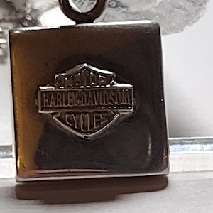 Harley Davidson Pendant with Necklace