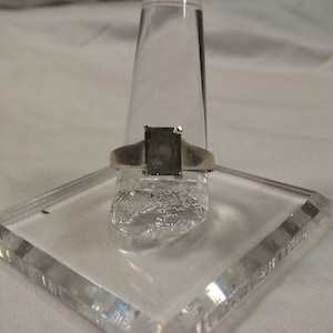 Anneau de spinel vert