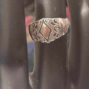 Gold and SIlver Engraved Ring
