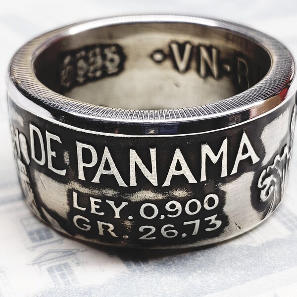 1947 Panama Balboa Silver Coin Ring