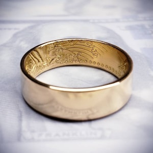 1/2 ounce American Gold Eagle Coin Ring (22k ~ 91% pure gold!)