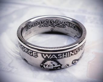1982 Silver Washington Half Dollar Coin Ring