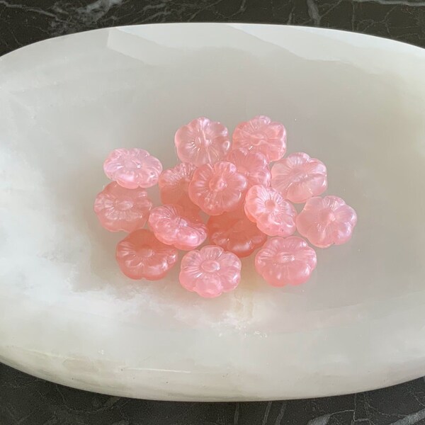 German Glass Light Pink Quartz Flower Beads Engraved Pink Flower German Glass Beads 14mm (2/4 beads) 7V11