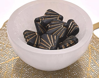 Black Gold Accent Shell Czech Beads Art Deco Fan Czech Glass Beads Diamond Beads 17mm (2/4/8/10 beads) 39AV6