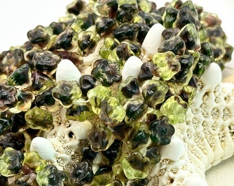Green Amethyst Button Flower Beads - Vaseline Czech Beads - Flower Button Beads - Czech Glass Beads (10/20 beads) 79V6